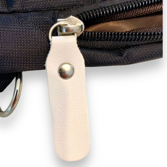 NWT Kuchen & Bag 1980 Music Crossbody Backpac Black & White W/ Adjustable Strap - Picture 13 of 14